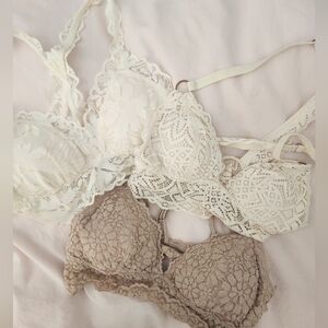 Aerie bralettes set of 3 in size XS